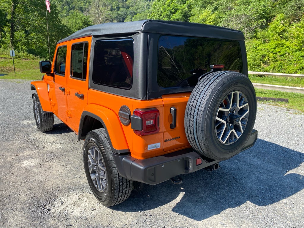 2025 Jeep Wrangler WRANGLER 4-DOOR SAHARA