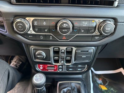 2025 Jeep Wrangler WRANGLER 4-DOOR RUBICON