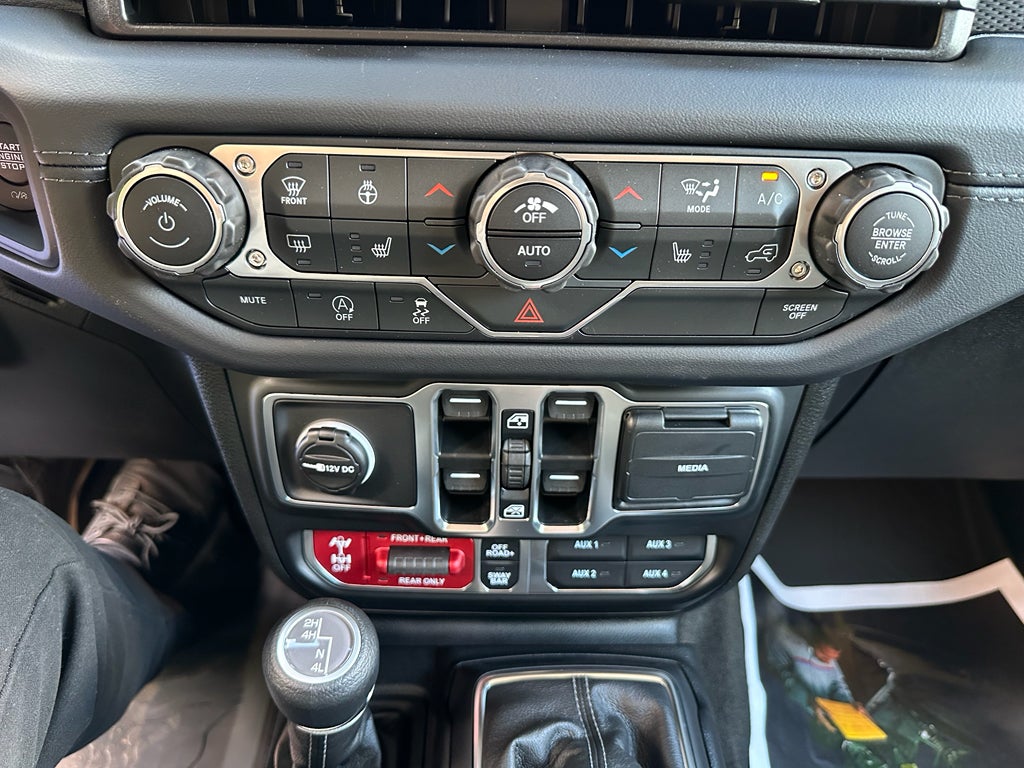 2025 Jeep Wrangler WRANGLER 4-DOOR RUBICON