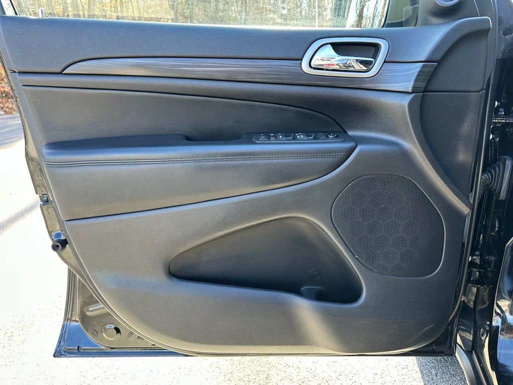 2021 Jeep Grand Cherokee Laredo E 4x4