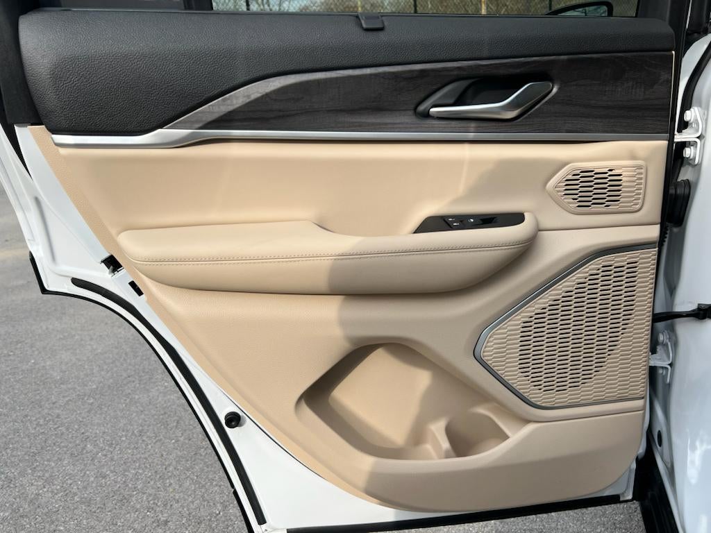 2024 Jeep Grand Cherokee GRAND CHEROKEE LIMITED 4X4