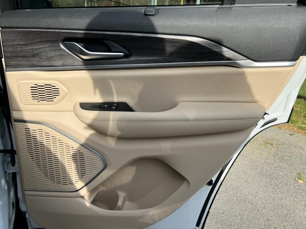 2024 Jeep Grand Cherokee GRAND CHEROKEE LIMITED 4X4