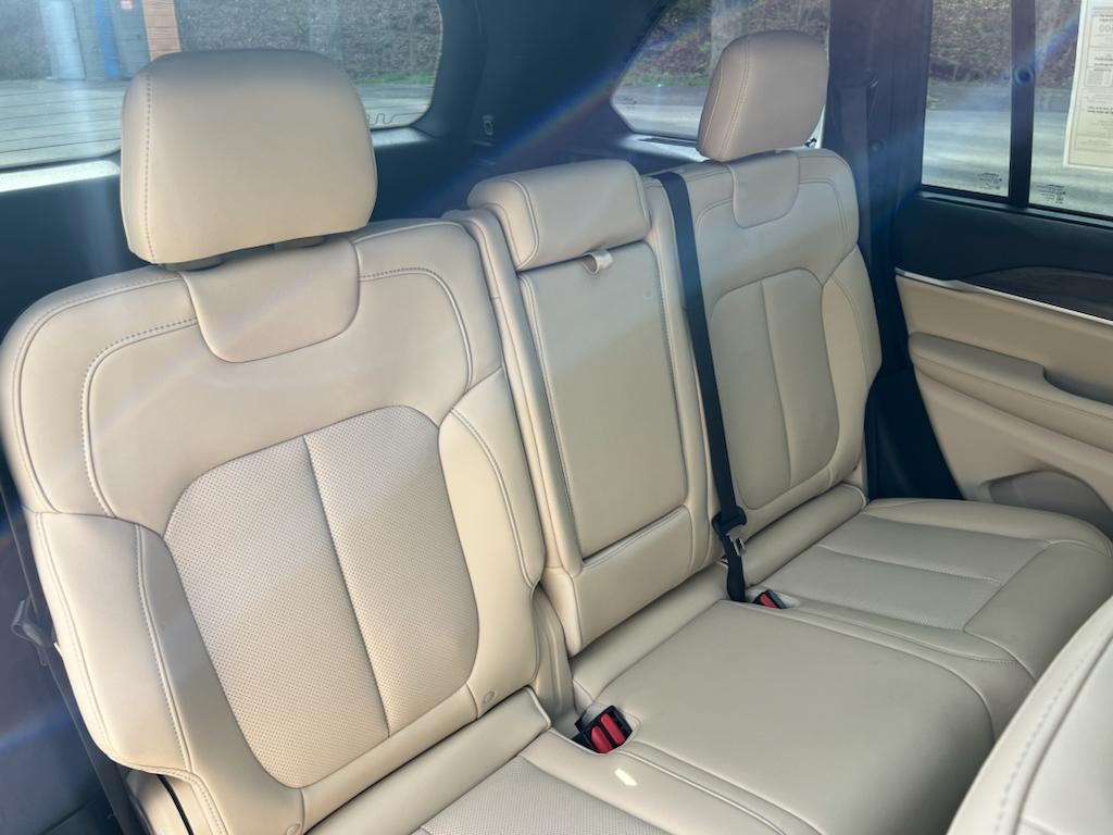 2024 Jeep Grand Cherokee GRAND CHEROKEE LIMITED 4X4