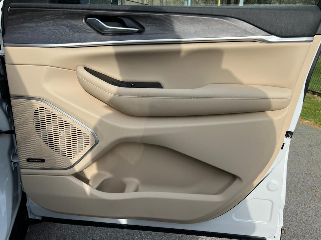 2024 Jeep Grand Cherokee GRAND CHEROKEE LIMITED 4X4