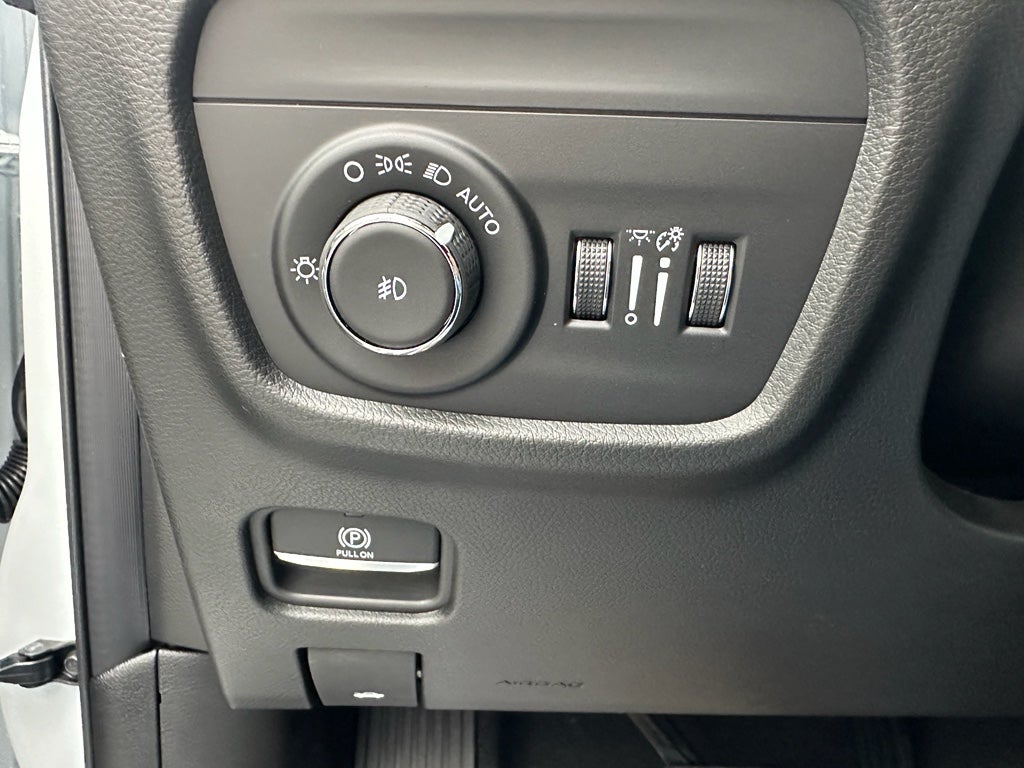 2025 Jeep Grand Cherokee GRAND CHEROKEE OVERLAND 4X4