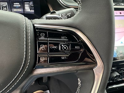 2025 Jeep Grand Cherokee GRAND CHEROKEE OVERLAND 4X4