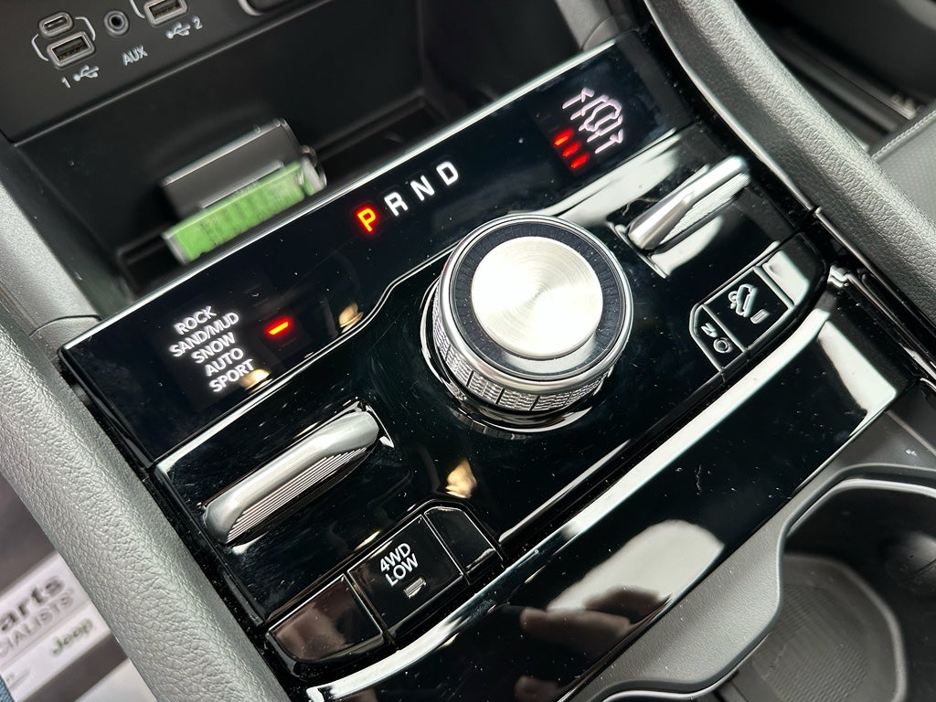 2025 Jeep Grand Cherokee GRAND CHEROKEE OVERLAND 4X4