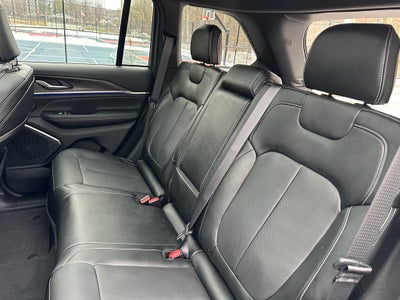 2025 Jeep Grand Cherokee GRAND CHEROKEE OVERLAND 4X4