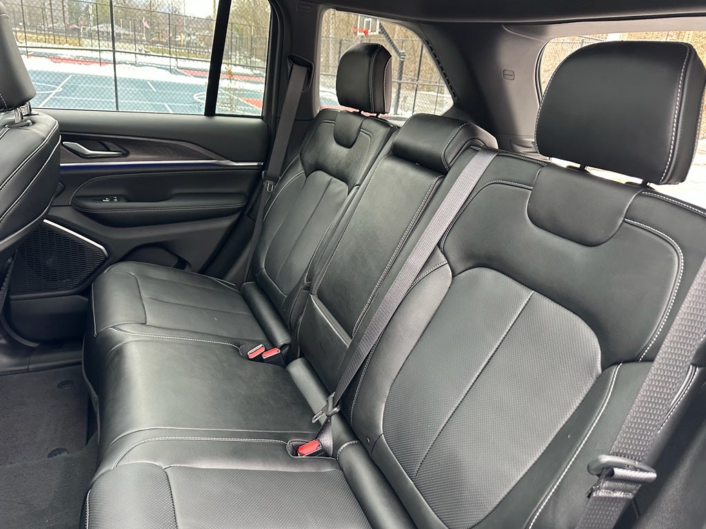 2025 Jeep Grand Cherokee GRAND CHEROKEE OVERLAND 4X4