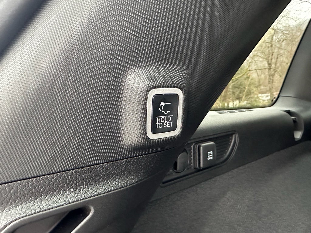 2025 Jeep Grand Cherokee GRAND CHEROKEE OVERLAND 4X4