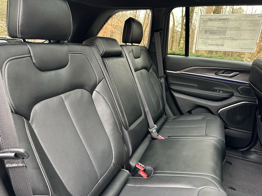 2025 Jeep Grand Cherokee GRAND CHEROKEE OVERLAND 4X4