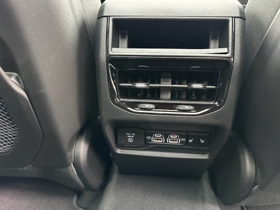 2025 Jeep Grand Cherokee GRAND CHEROKEE OVERLAND 4X4