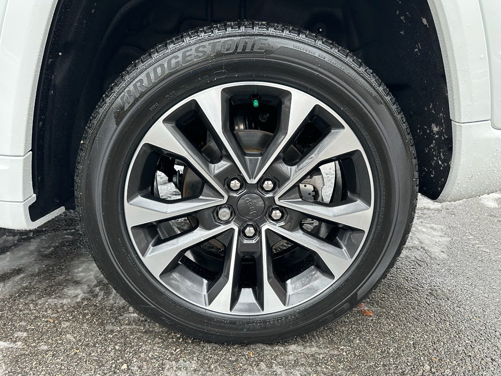 2025 Jeep Grand Cherokee GRAND CHEROKEE OVERLAND 4X4