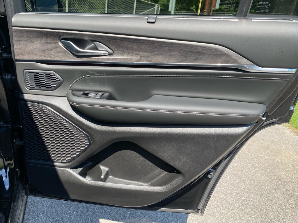 2025 Jeep Grand Cherokee GRAND CHEROKEE L OVERLAND 4X4