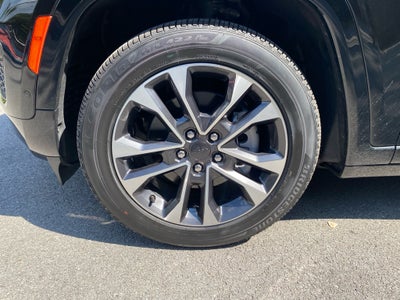 2025 Jeep Grand Cherokee GRAND CHEROKEE L OVERLAND 4X4