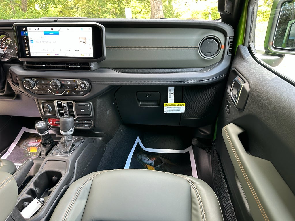 2025 Jeep Gladiator GLADIATOR MOJAVE X 4X4