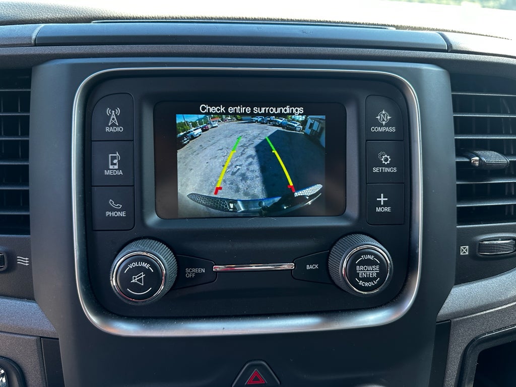 2019 RAM 1500 Classic Express Crew Cab 4x4 5'7' Box