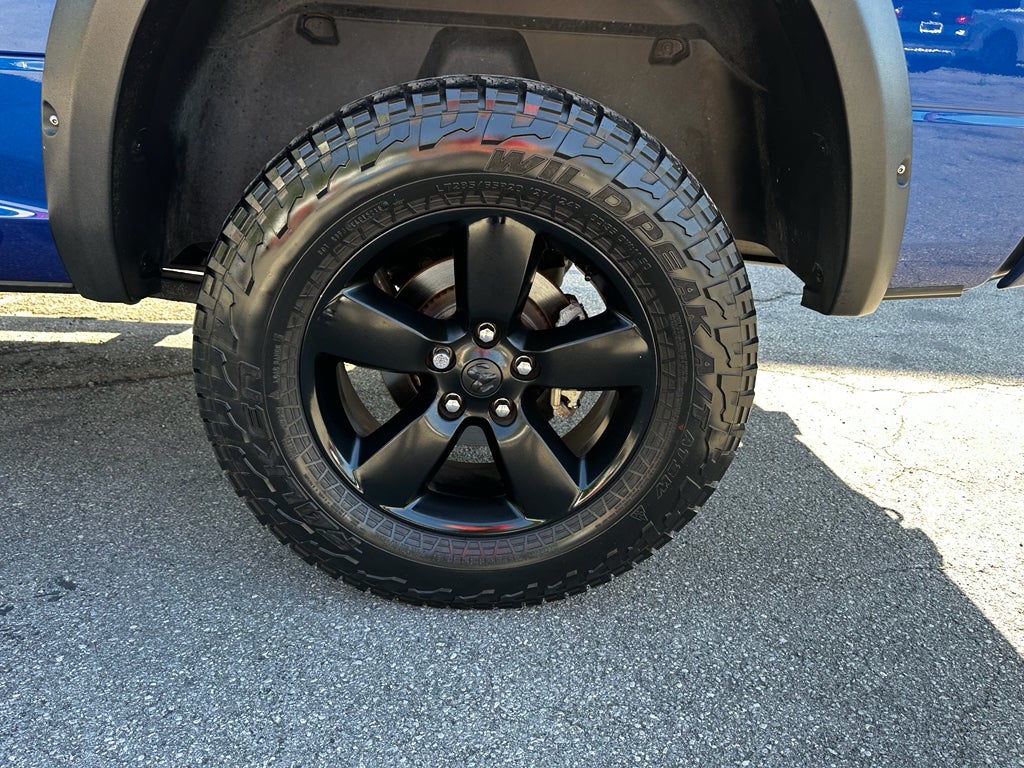 2019 RAM 1500 Classic Express Crew Cab 4x4 5'7' Box