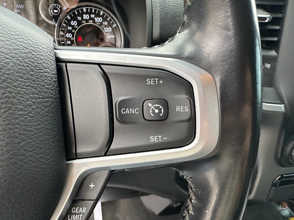 2022 RAM 1500 Big Horn Quad Cab 4x4 6'4' Box