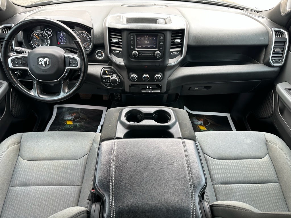 2022 RAM 1500 Big Horn Quad Cab 4x4 6'4' Box