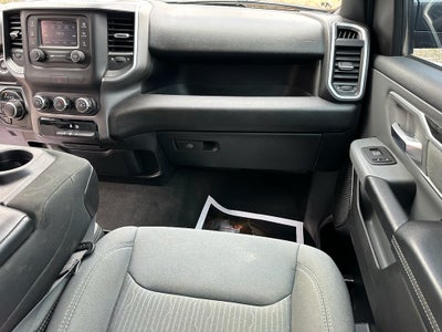 2022 RAM 1500 Big Horn Quad Cab 4x4 6'4' Box