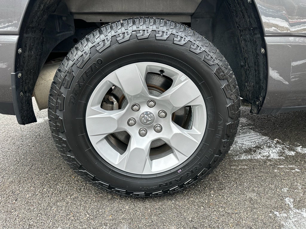 2022 RAM 1500 Big Horn Quad Cab 4x4 6'4' Box