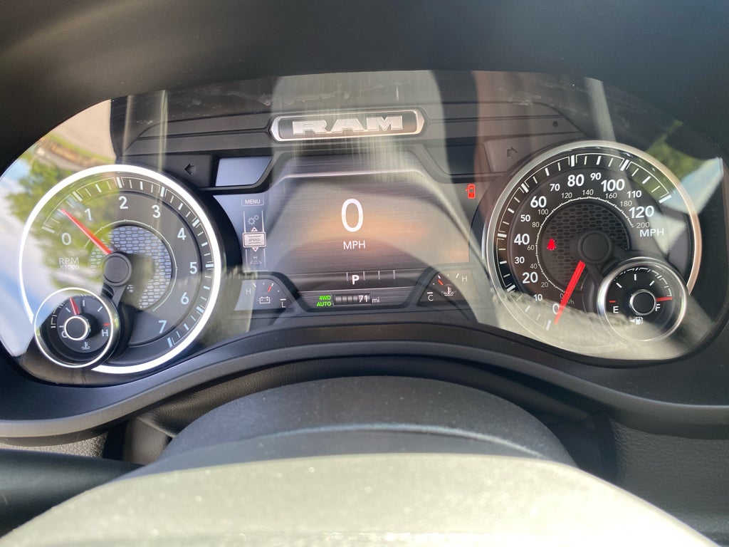 2025 RAM Ram 1500 RAM 1500 BIG HORN CREW CAB 4X4 5'7' BOX