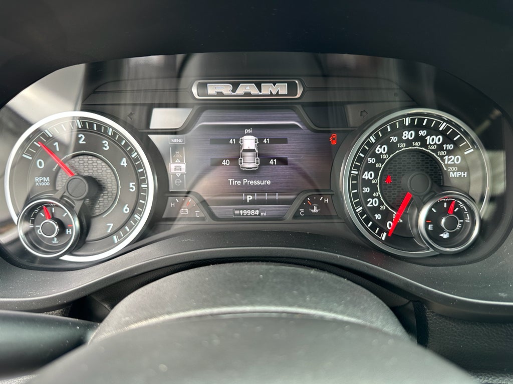 2025 RAM 1500 Big Horn Crew Cab 4x4 5'7' Box