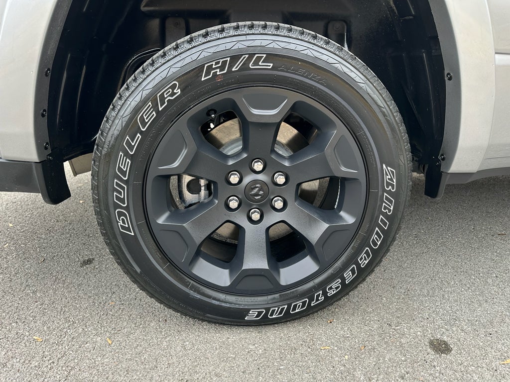 2025 RAM 1500 Big Horn Crew Cab 4x4 5'7' Box