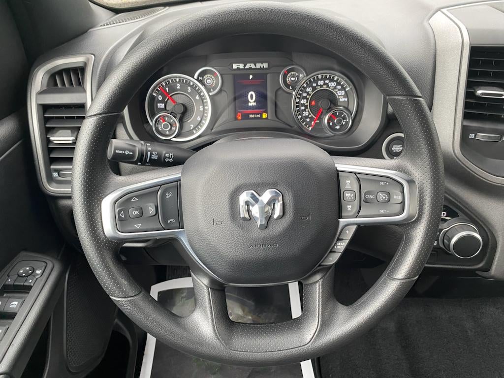 2025 RAM Ram 1500 RAM 1500 TRADESMAN CREW CAB 4X4 5'7' BOX