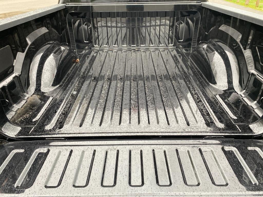 2025 RAM Ram 1500 RAM 1500 TRADESMAN CREW CAB 4X4 5'7' BOX