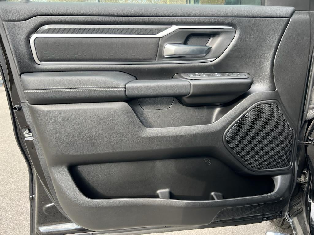 2025 RAM Ram 1500 RAM 1500 BIG HORN QUAD CAB 4X4 6'4' BOX