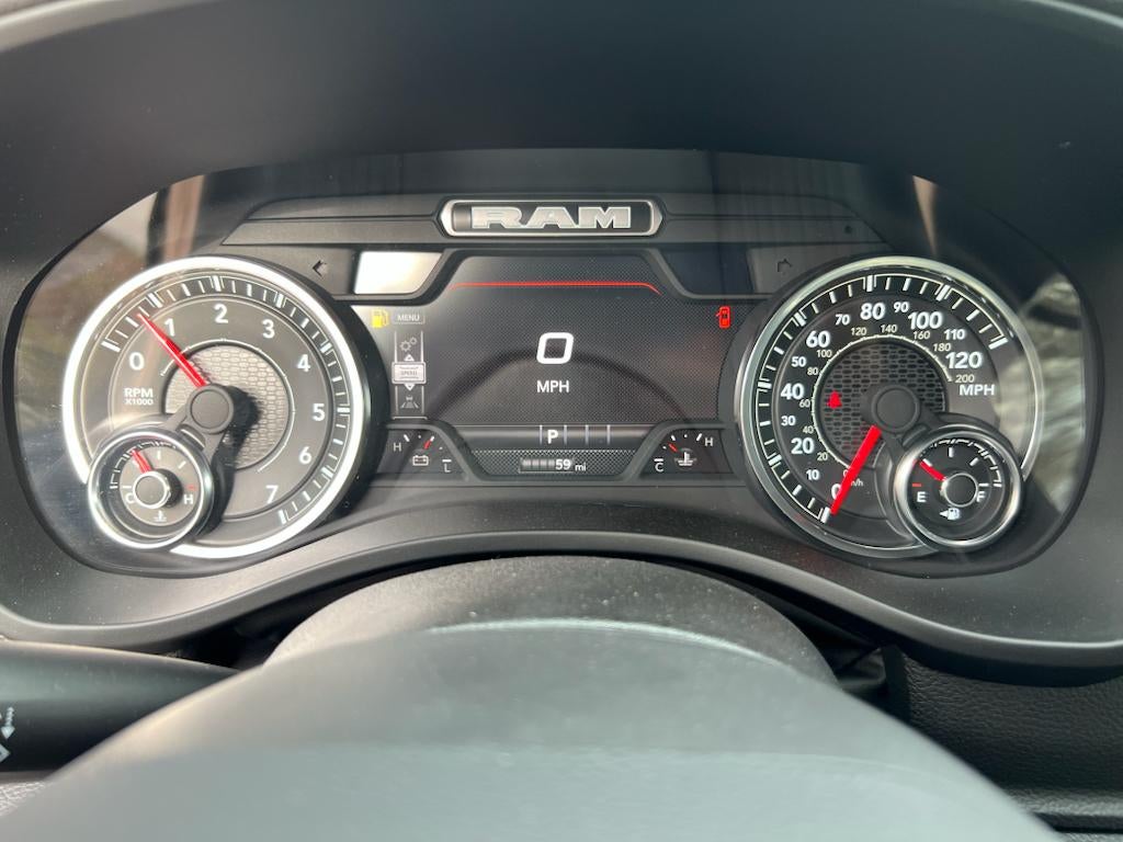 2025 RAM Ram 1500 RAM 1500 BIG HORN QUAD CAB 4X4 6'4' BOX