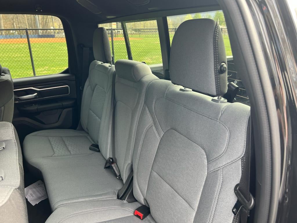 2025 RAM Ram 1500 RAM 1500 BIG HORN QUAD CAB 4X4 6'4' BOX