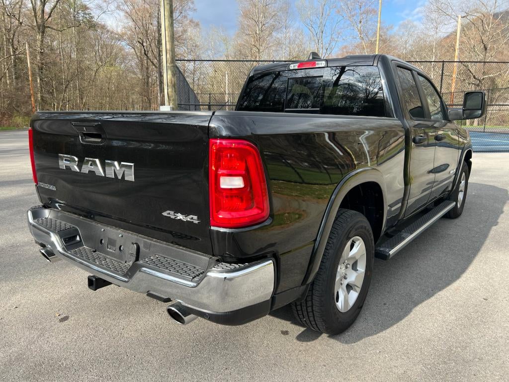 2025 RAM Ram 1500 RAM 1500 BIG HORN QUAD CAB 4X4 6'4' BOX