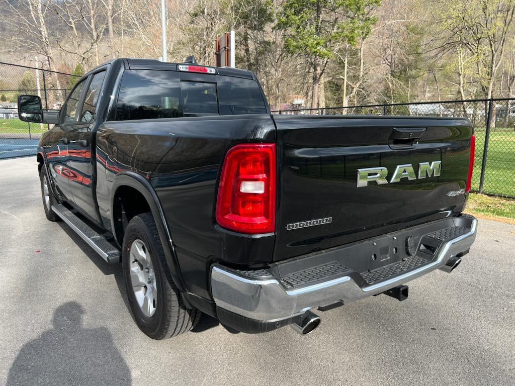 2025 RAM Ram 1500 RAM 1500 BIG HORN QUAD CAB 4X4 6'4' BOX