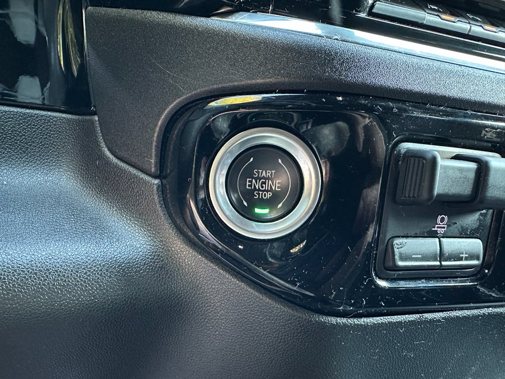 2023 Chevrolet Silverado 1500 4WD Crew Cab Short Bed LTZ