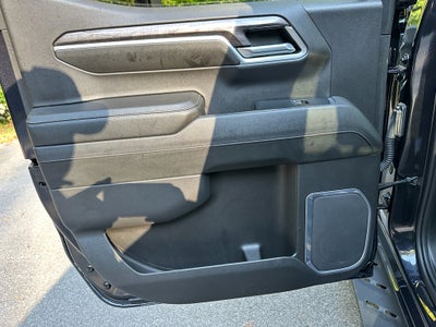 2023 Chevrolet Silverado 1500 4WD Crew Cab Short Bed LTZ