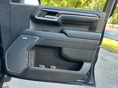 2023 Chevrolet Silverado 1500 4WD Crew Cab Short Bed LTZ