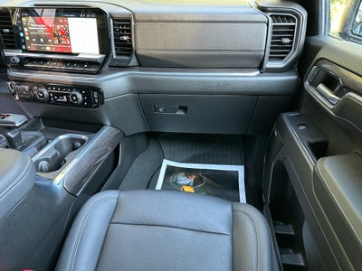 2023 Chevrolet Silverado 1500 4WD Crew Cab Short Bed LTZ