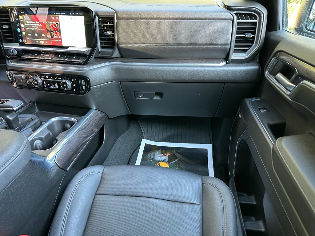 2023 Chevrolet Silverado 1500 4WD Crew Cab Short Bed LTZ