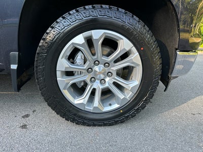 2023 Chevrolet Silverado 1500 4WD Crew Cab Short Bed LTZ