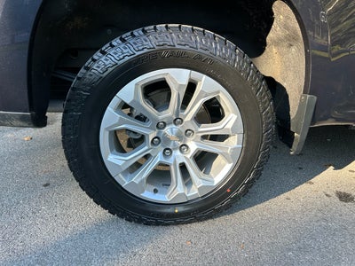 2023 Chevrolet Silverado 1500 4WD Crew Cab Short Bed LTZ