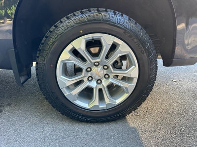 2023 Chevrolet Silverado 1500 4WD Crew Cab Short Bed LTZ