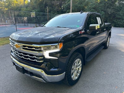 2023 Chevrolet Silverado 1500 4WD Crew Cab Short Bed LTZ