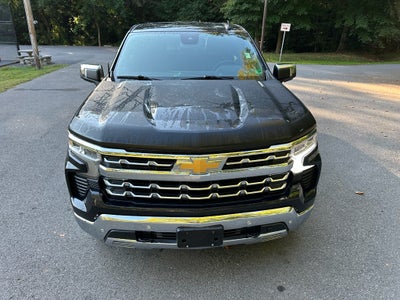 2023 Chevrolet Silverado 1500 4WD Crew Cab Short Bed LTZ