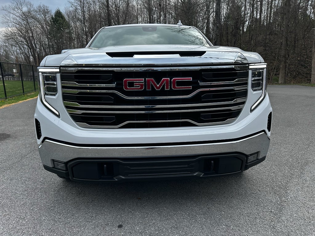 2025 GMC Sierra 1500 4WD Crew Cab Short Box SLT
