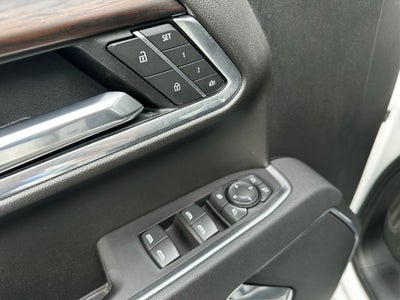 2025 GMC Sierra 1500 4WD Crew Cab Short Box SLT