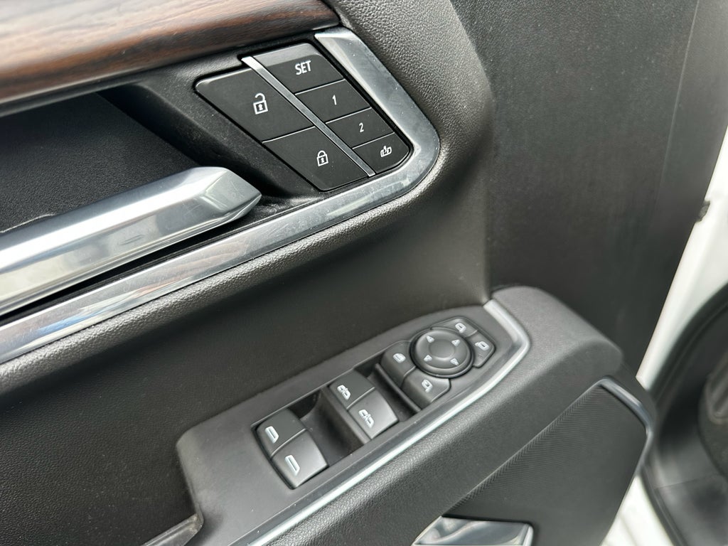 2025 GMC Sierra 1500 4WD Crew Cab Short Box SLT