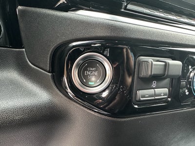 2025 GMC Sierra 1500 4WD Crew Cab Short Box SLT